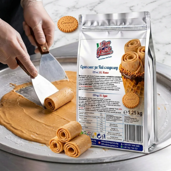 Preparare înghețată thailandeză cu biscuiți caramelizați Don Gelato